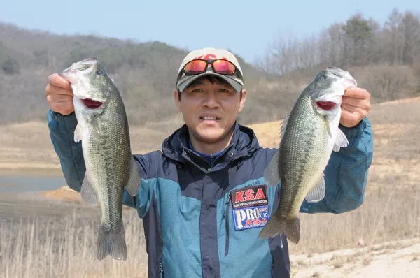 프로필_2.jpg